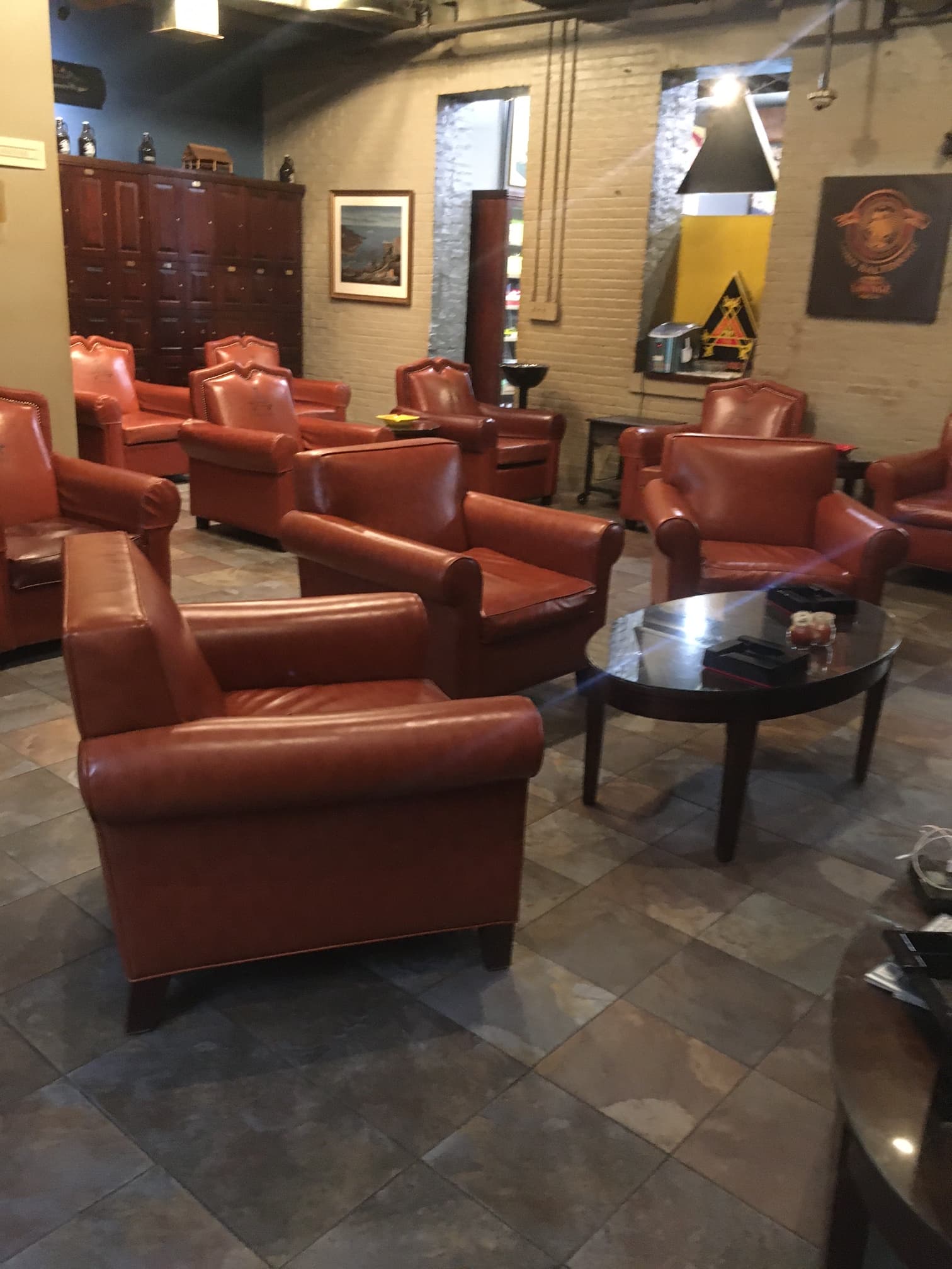 Davidus Cigars- Baltimore (Little Italy)