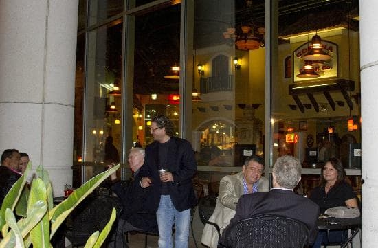 Corona Cigar Company & Diamond Crown Lounge gallery image 2