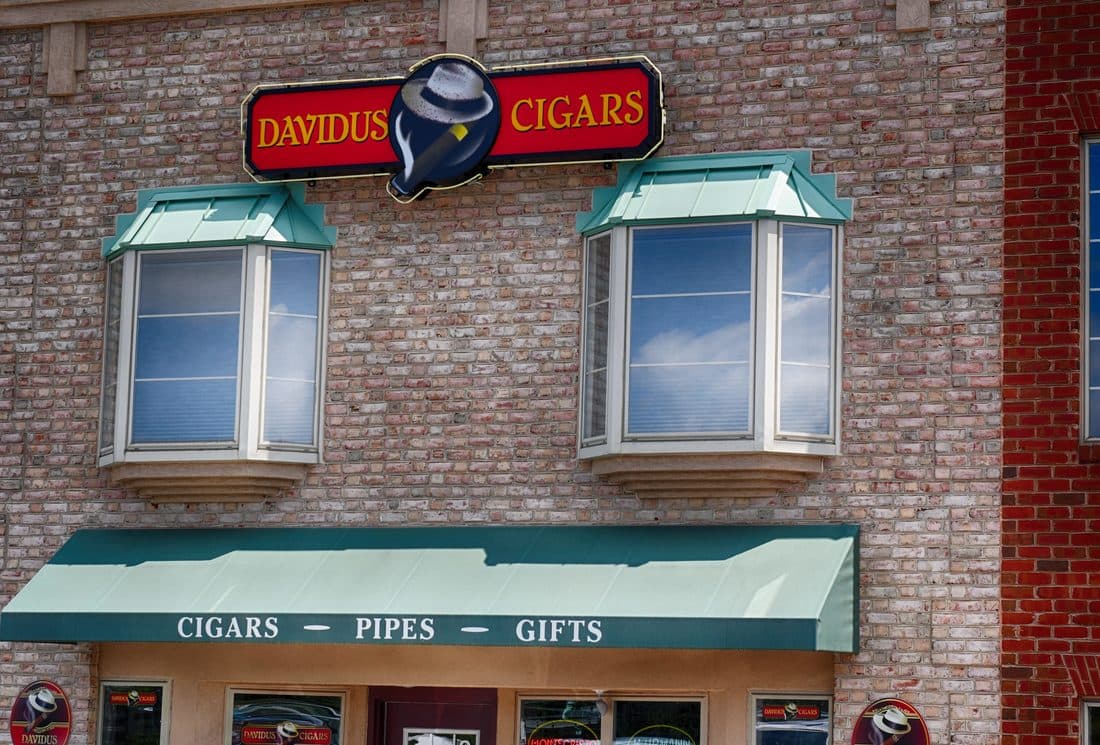 Davidus Cigars- Urbana