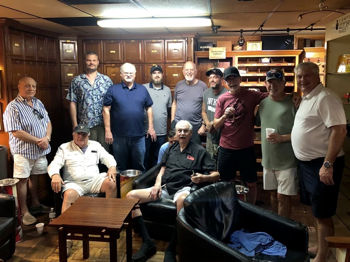 Edward's Pipe & Tobacco Shop gallery image 3