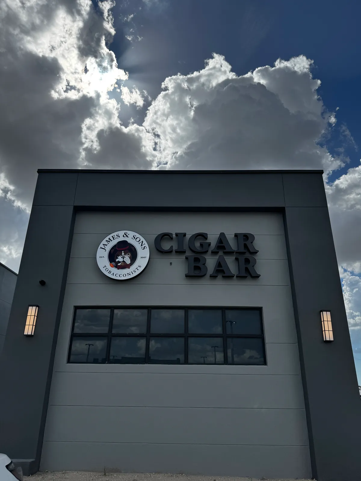 James And Sons Tobacconists Of Sw Florida gallery image 2