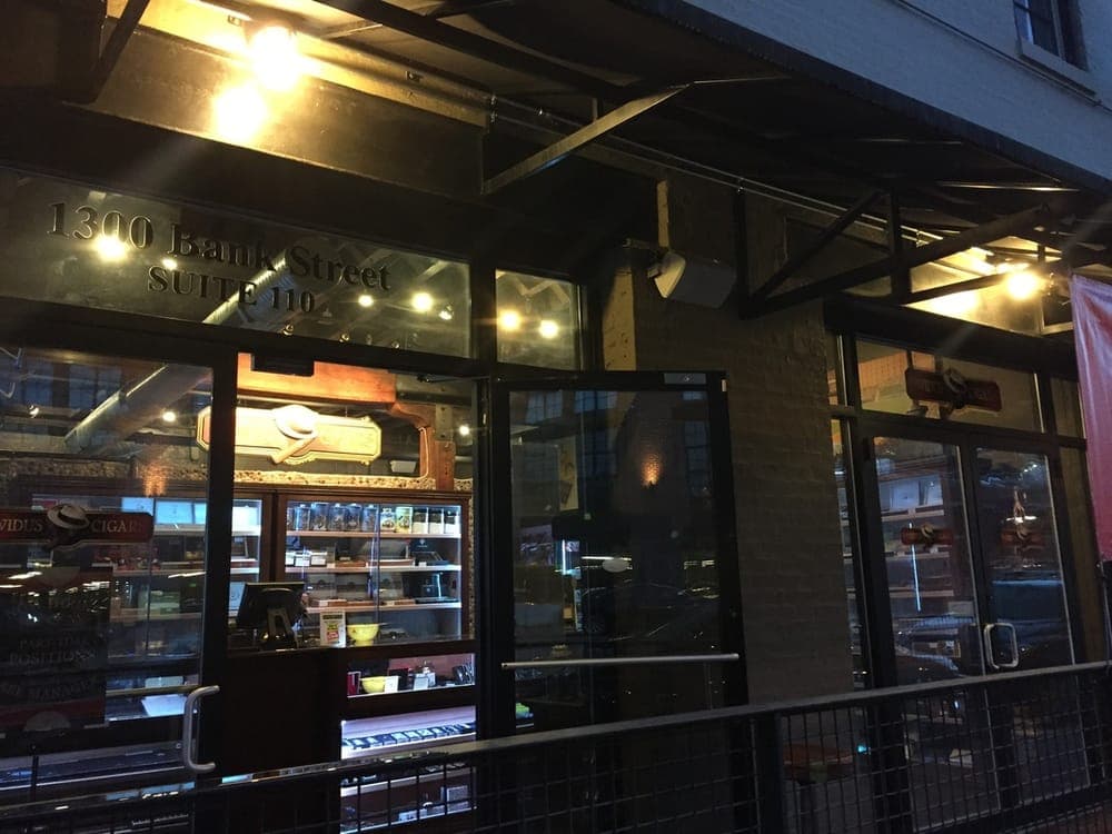 Davidus Cigars- Baltimore (Little Italy) gallery image 12